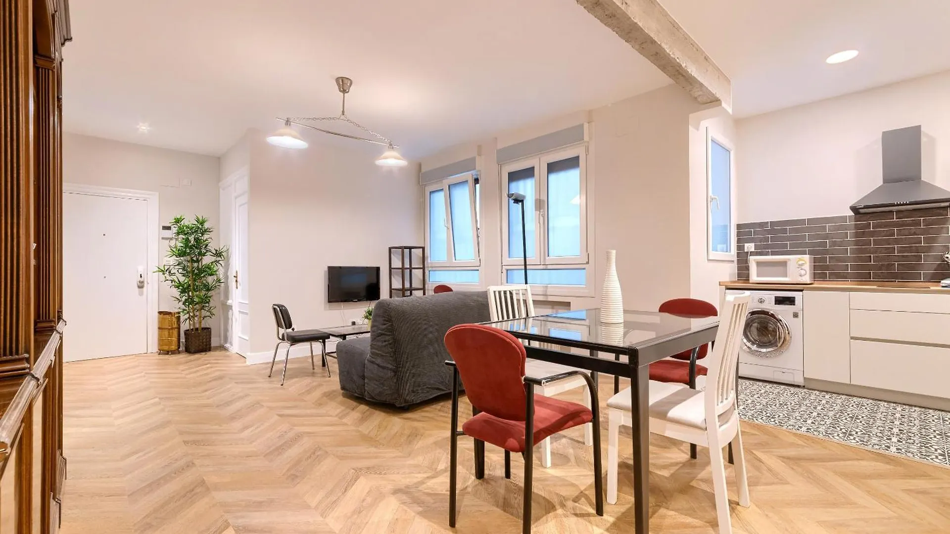 Euskalduna, Vivienda Turistica Moderna Y Renovado Bilbao